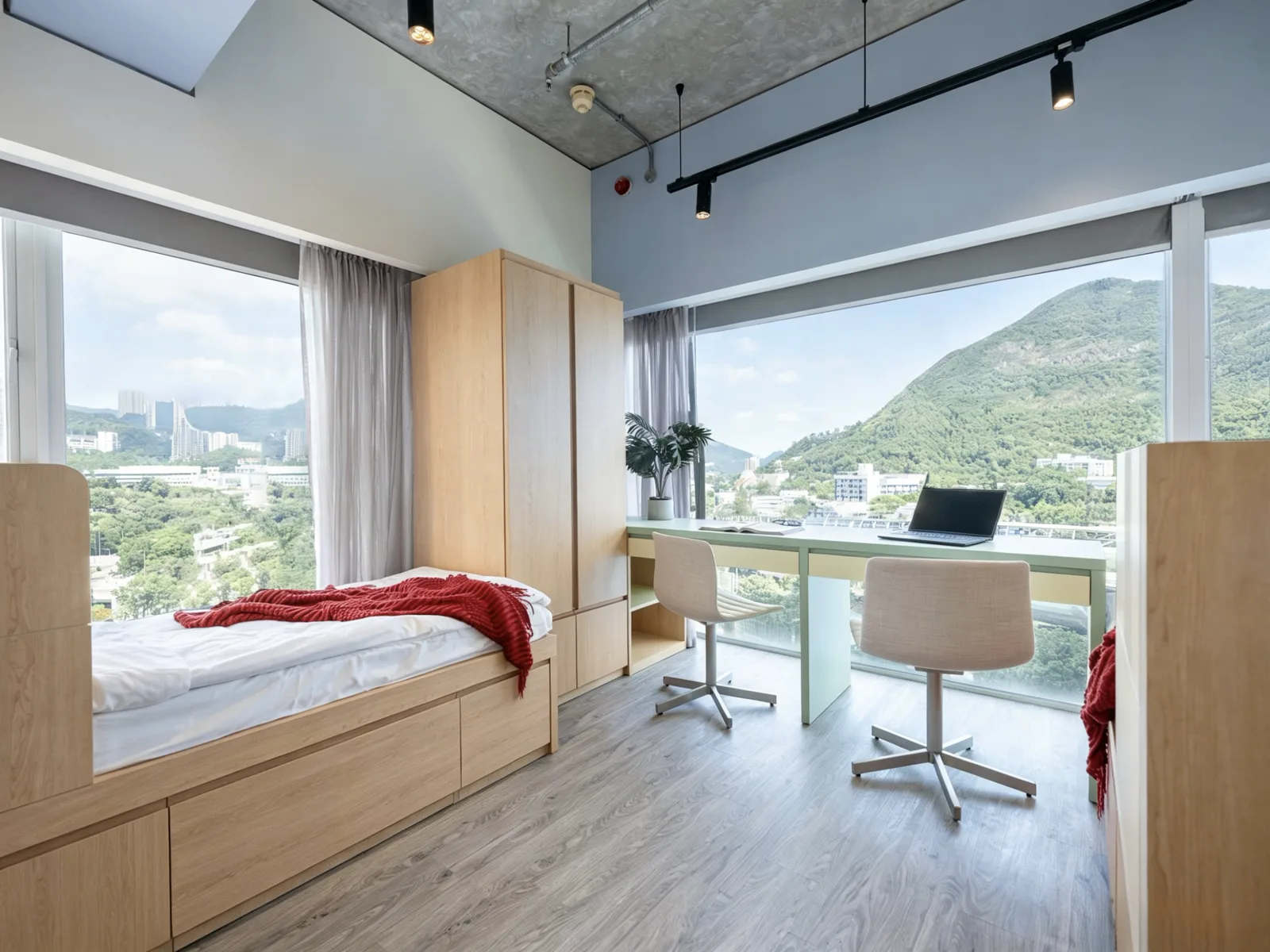 Life at Stride student co-living in Wong Chuk Hang